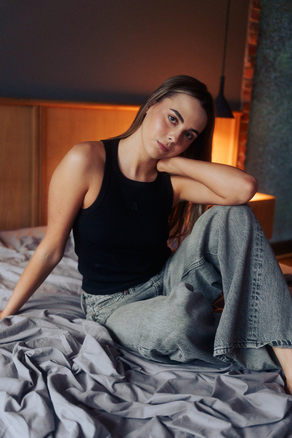 NIDIA TANK TOP BLACK